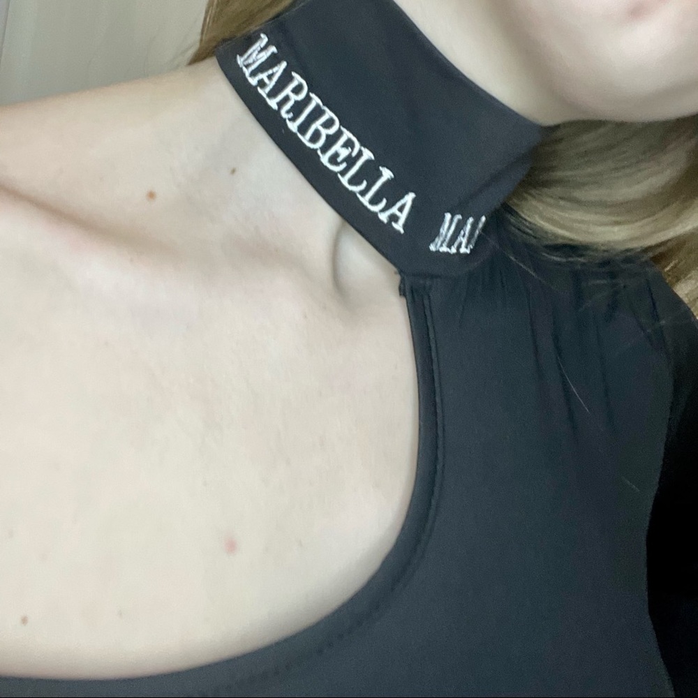 NWOT Womens Crop top Medium M asymmetric Cold shoulder Black neck choke - Picture 8 of 10